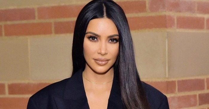  „Die Fans dankten dem Star für seinen Mut“: Kim Kardashian zeigte sich ungeschminkt