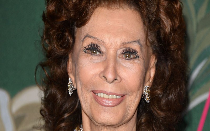  „Völlig neues Gesicht“ – So sah Sophia Loren aus, bevor sie sich einer Schönheitsoperation unterzog